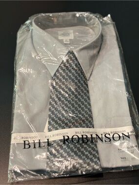Bill Robinson Men's Light Gray Dress Shirt with Patterned Tie